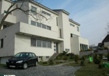 Reality Prenájom 5 izb. bytu s garážou v novostavbe na Belianskej ul., Kramáre