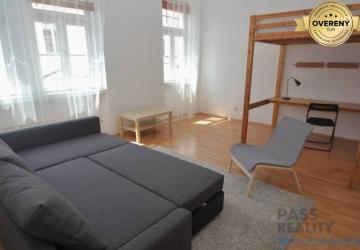 Reality Prenájom 1i bytu/Rent 1 bedroom (43 m2), STARÉ MESTO, Konventná ul