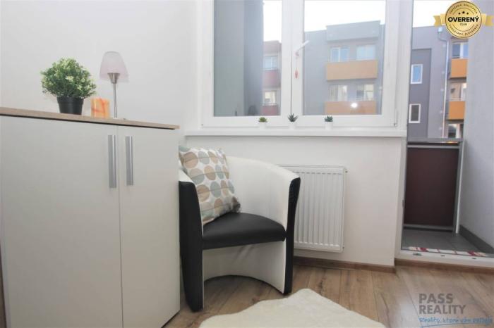 Reality BEZ PROVÍZIE-Prenájom 1i, LOGGIA, KTV + internet, Ružinov-Trnávka