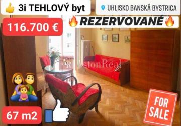 Reality REZERVOVANÉ: 3-izb. TEHLOVÝ byt 67 m2 + balkón + 2 pivnice - UHLISKO