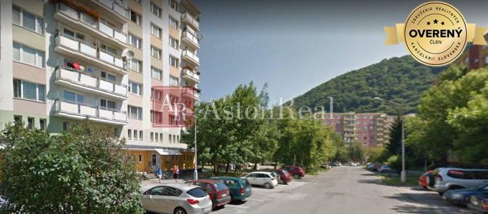 Reality Hľadám 1 izb. byt , rozlohou 41 m2 v Radvani - Banská Bystrica