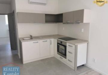 Reality Ponúkame na prenájom 1-izbový byt - Nové Zámky