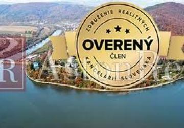 Reality Veľmi súrne hľadám 3-izbový byt  v Púchove a blízke okolie do 10km