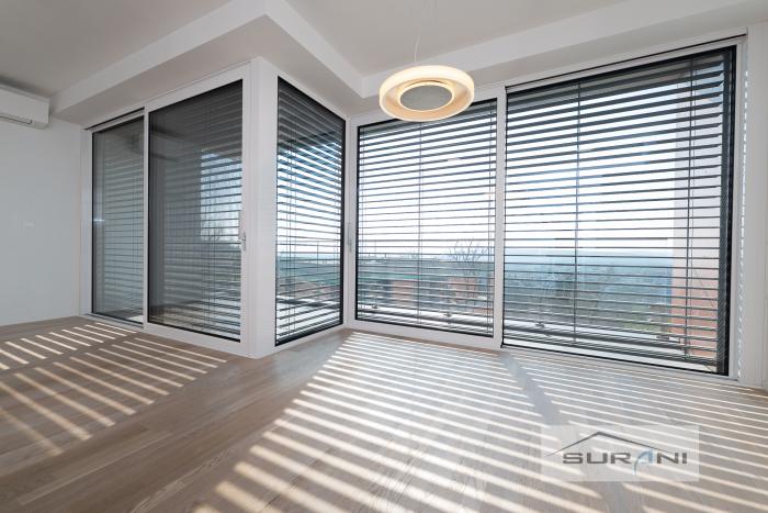 Reality Pripravujeme na prenájom 4-izb. byt,121m2,terasa,parkovanie, Šafránová ulica - Bratislava.