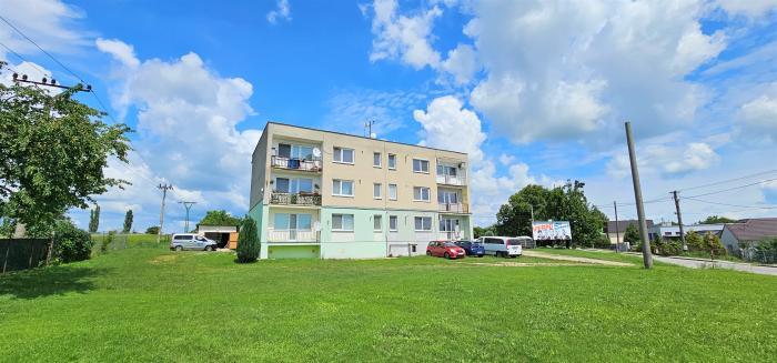 Reality Exkluzívne PNORF – zrekonštruovaná garsónka, 26 m2, balkón, pivnica, záhrada, D. Trhovište