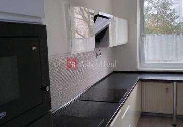 Reality Prenájom:3 -izbový byt 65 m2 v Martine Záturčí Prerobený