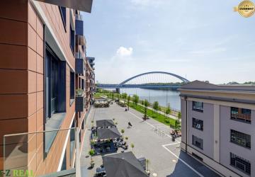 Reality Prenájom 3 izbového bytu s parkovaním v projekte Eurovea - Staré Mesto