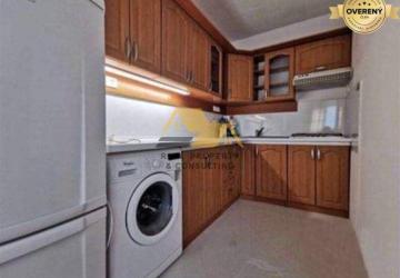 Reality Prenajmem 2 izbový byt v Nových Zámkoch