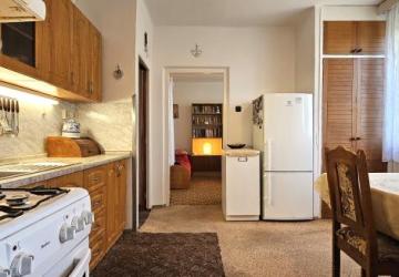 Reality Exkluzívne PNORF – pôvodný 3i byt, balkón, pivnica, výťah, ul. SNP