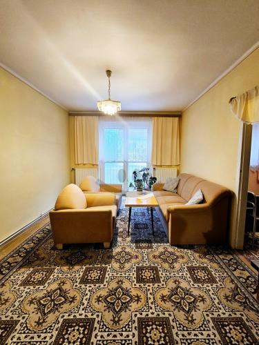 Reality 2-izbový byt byt, Handlová, Handlová, Údernícka