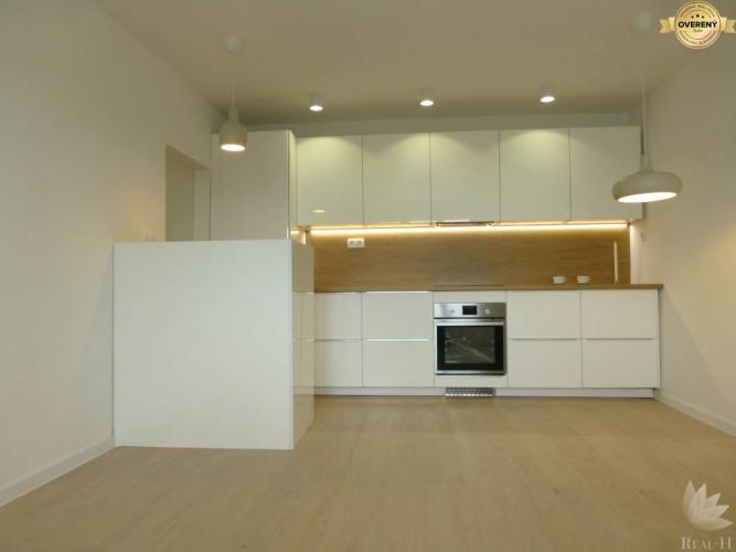 Reality PREDAJ 1,5 izbový byt Martinčekova ulica Bratislava II – Ružinov- Nivy