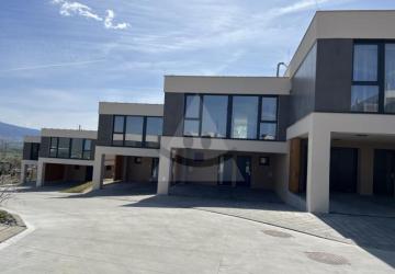 Reality 5 a viac-izbový byt byt, Bojnice