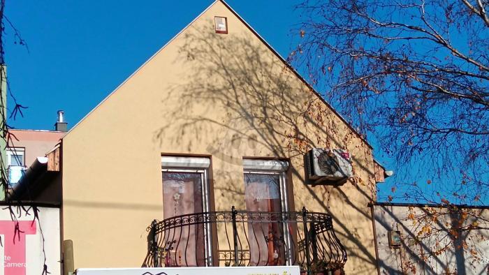 Reality 2-izbový byt byt, Komárno