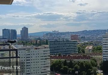 Reality - PREDANÝ -UNIVERSO – Atraktívny 2-izbový byt s terasou a panoramatickým výhľadom – 16. po