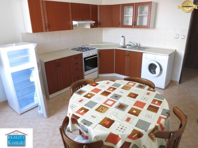 Reality Na prenájom 1-izbový byt v Nových Zámkoch