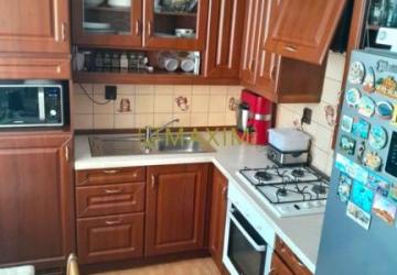 Reality 3 - izbový byt na  ulici F.  Malovaného