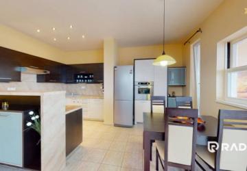 Reality RADO | Nájom 3i bytu v centre mesta Trenčín 100 m2 so zimnou záhradou