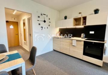 Reality Na predaj zariadený apartmán v Bešeňovej – MyMara