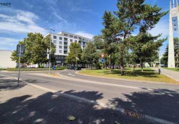 Reality Dvojizbový byt, klimatizácia, priestranný balkón - centrum Piešťan