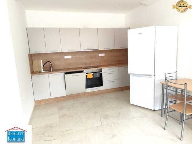 Reality Na prenájom  2-izbový byt - Nové Zámky