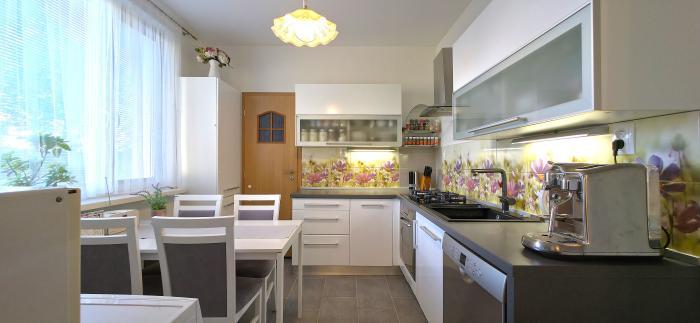 Reality PNORF – zrekonštruovaný 4-izbový byt, loggia, pivnica, výťah, Baničova ul.