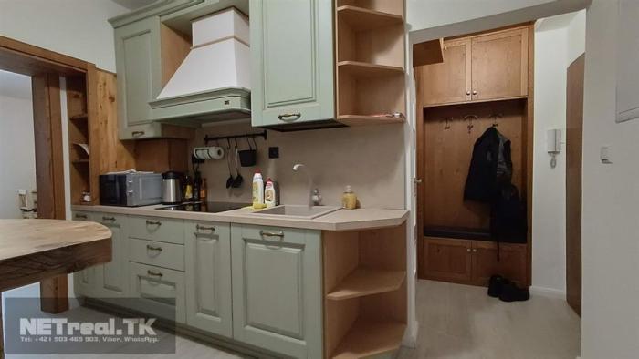 Reality - obsadeny - ROMANTICKÉ BÝVANIE - 1-izbový byt - Blízko CENTRÁL, VIVO (Polus)