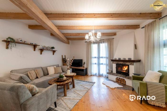 Reality RADO | Okúzľujúci byt v Trenčianskych Tepliciach!