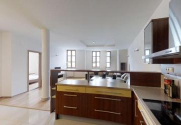 Reality Novostavba 21i. byt 80m2, Zámocká ul., priamo pod Hradom, extra 1x GP, 2/4p. výťah