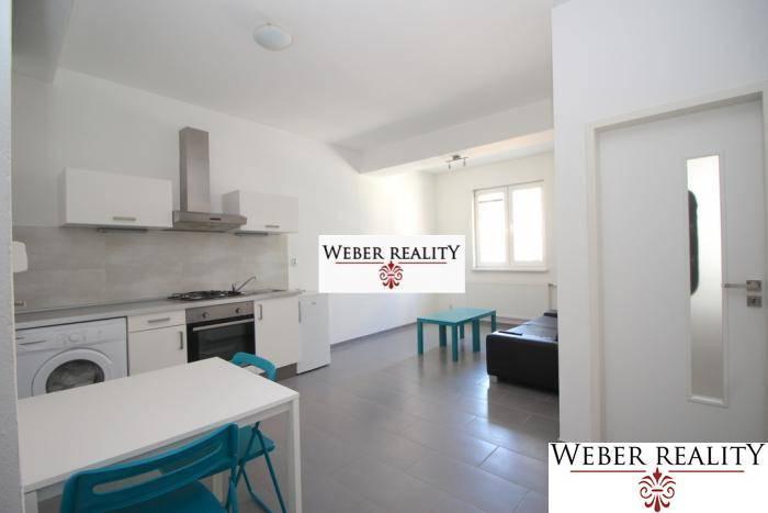 Reality 2-izb. v úplnom cenre Gorkého ul.pri pešej zóne, cena vrátane Energií