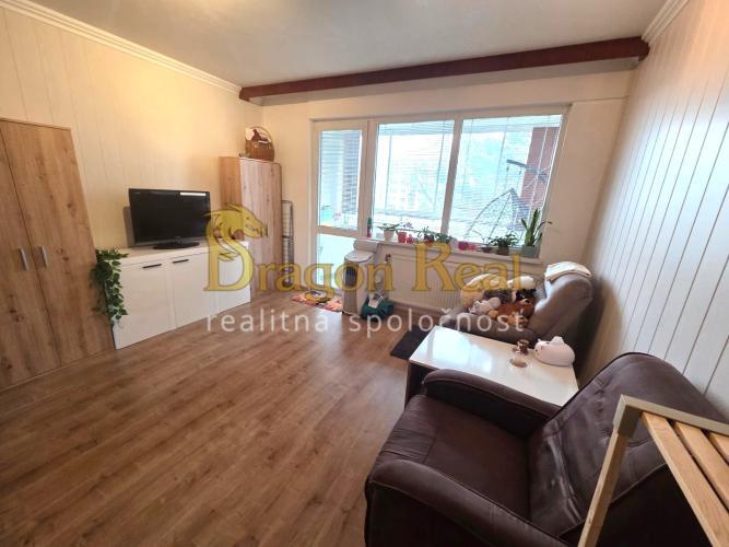 Reality PREDAJ – 3 izbový byt s komplet zariadením – PREŠOV, ul. Sabinovská