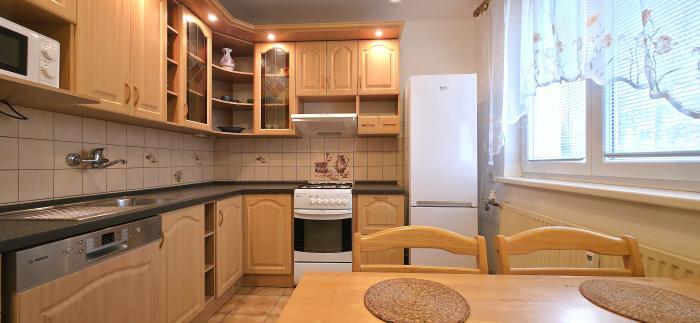 Reality PNORF – zrekonštruovaný 3i byt s loggiou a komorou, 74 m2,, M. Bela