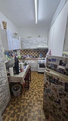 Reality Ponúkame exkluzívne na predaj 1-izb. byt v Leviciach na Školskej ulici o celkovej rozlohe 34,99 m