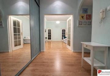 Reality Predaj 4+1 izbový byt, 110 m2, 2 balkóny, Obchodná ul, centrum BA