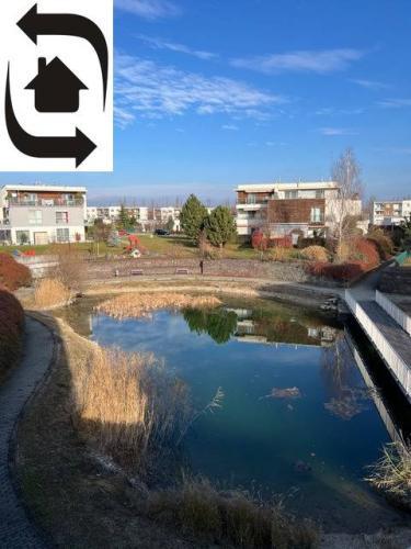 Reality 3 Izbový byt na Ružovej ulici v Senci na predaj