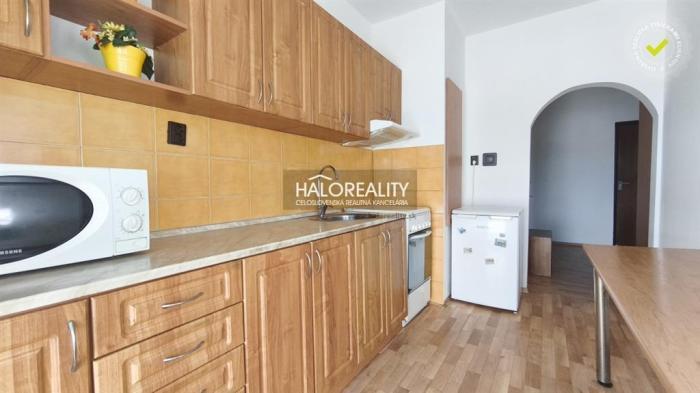 Reality REZERVOVANÉ - Predaj, trojizbový byt Žiar nad Hronom, Centrum II - EXKLUZÍVNE HALO REALITY