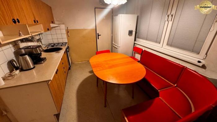 Reality Dvoj izbový byt Centrum v Topoľčanoch