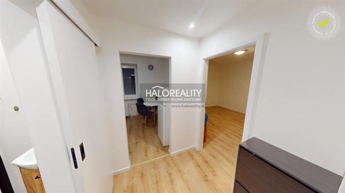 Reality Predaj, jednoizbový byt Liptovský Hrádok - EXKLUZÍVNE HALO REALITY