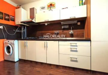 Reality REZERVOVANÉ - Predaj, štvorizbový byt Nové Zámky, s garážou a záhradkou - EXKLUZÍVNE HALO R