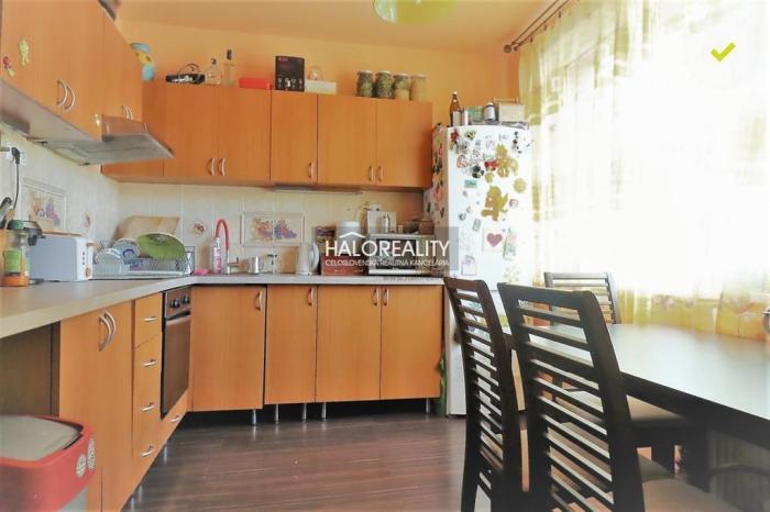 Reality Predaj, trojizbový byt Nové Zámky, kompletná rekonštrukcia