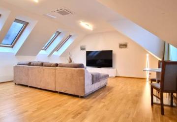 Reality ŽIADNA PROVÍZIA REALITKE /  MODERNÝ 3i. BYT 123m2 V CENTRE BRATISLAVY - ZÁMOCKÁ UL.