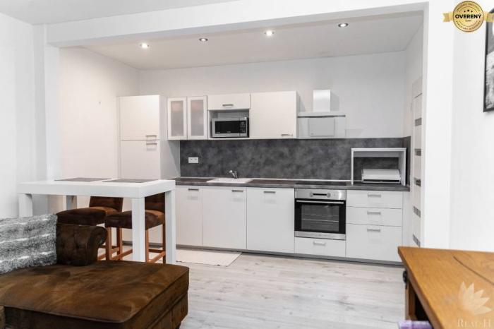 Reality REZERVOVANÝ 1,5 IZBOVÝ BYT BA II RUŽINOV