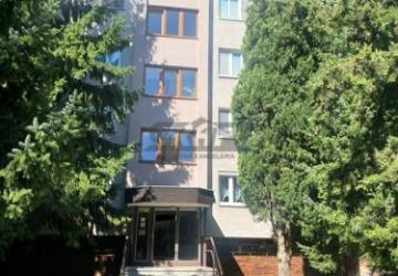 Reality Na predaj priestranný 3-izbový byt Priekopnícka ul.