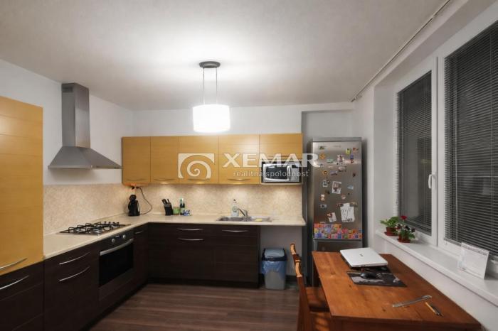 Reality Na predaj 2i byt Banská Bystrica - Sídlisko