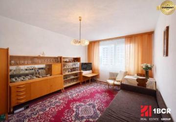 Reality NA PREDAJ 1-IZBOVÝ BYT V PÔVODNOM STAVE – DÚBRAVKA, SARATOVSKÁ ULICA