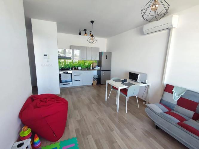 Reality Svetlý 2-izbový byt s výhľadom | Novostavba |