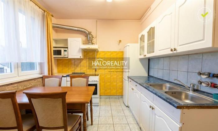 Reality Predaj, trojizbový byt Levice, Cigánka