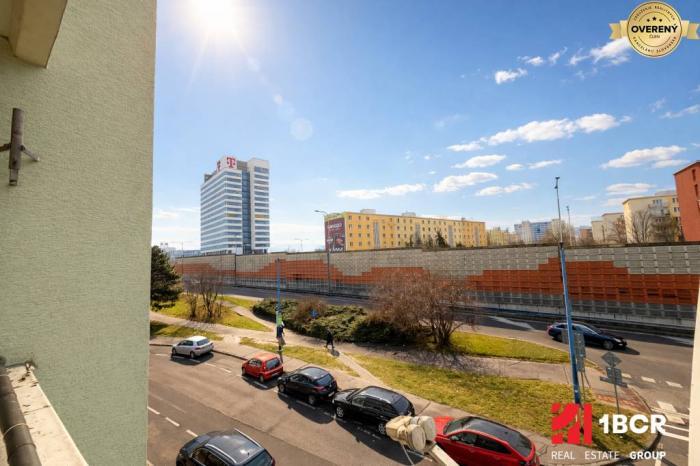 Reality 4 -IZB. BYT, PÔV. STAV, MARTINČEKOVÁ UL., BRATISLAVA