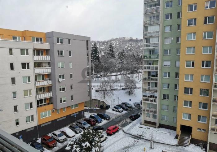 Reality Na prenájom 3-izb. byt Rozvodná ul. – Kramáre.