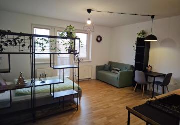 Reality garsónka, Bratislava, Karlova Ves, Pernecká