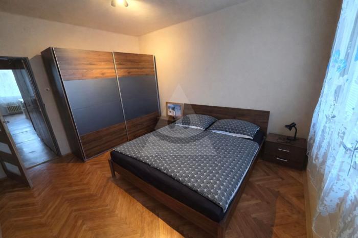 Reality 3-izbový byt byt, Nové Zámky, Prednádražie, Cyrilometódska (čísla párne 28 - 48)